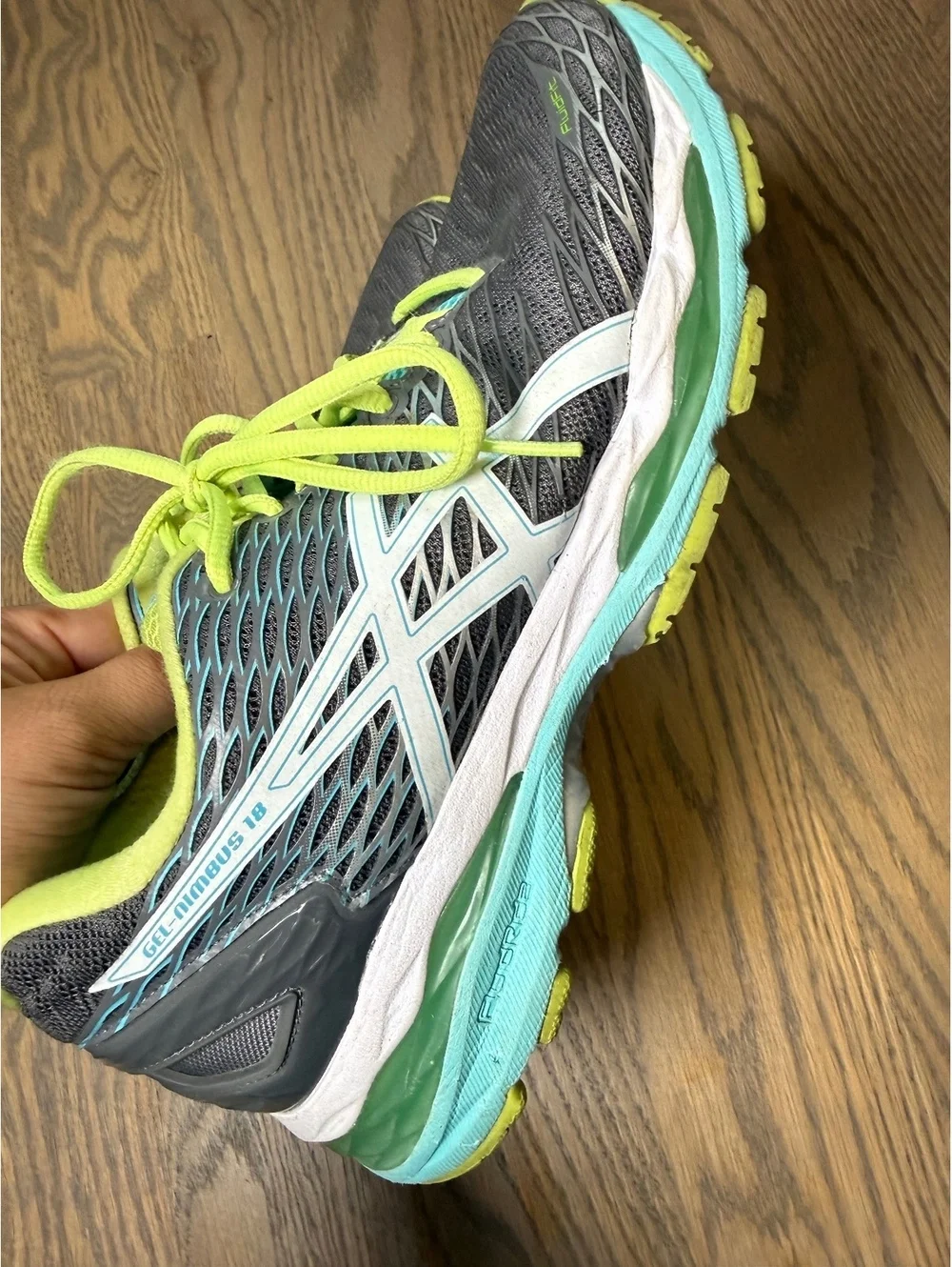 Asics Gel Nimbus 18 Running Shoe Size 7.5